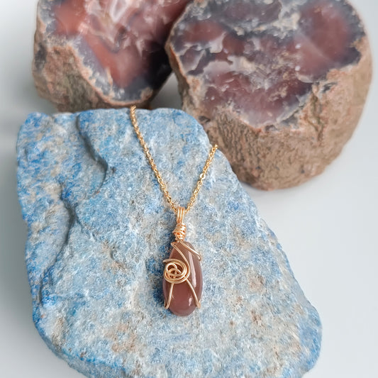 Wire Wrap Agate necklace (Droplet)