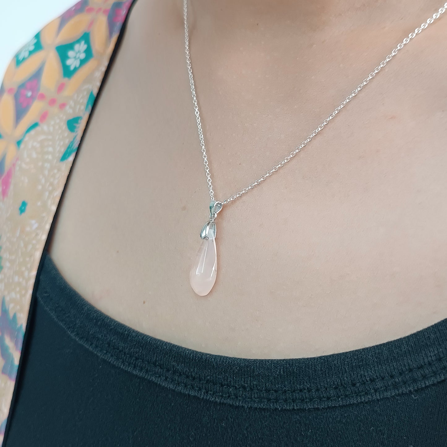 Classic Rose Quartz Necklace